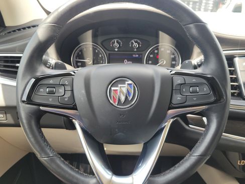 Used 2022 Buick Enclave Essence FWD image 19