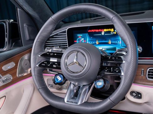 New 2026 Mercedes-Benz GLS 63 AMG 4MATIC image 16