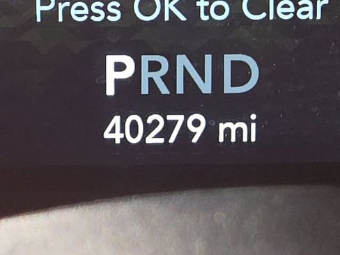 Used 2022 Jeep Wrangler Rubicon w/ LED Lighting Group AWD/4WD image 15