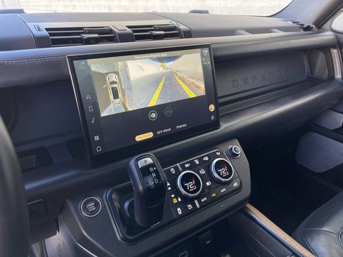 Used 2023 Land Rover Defender 130 X image 25