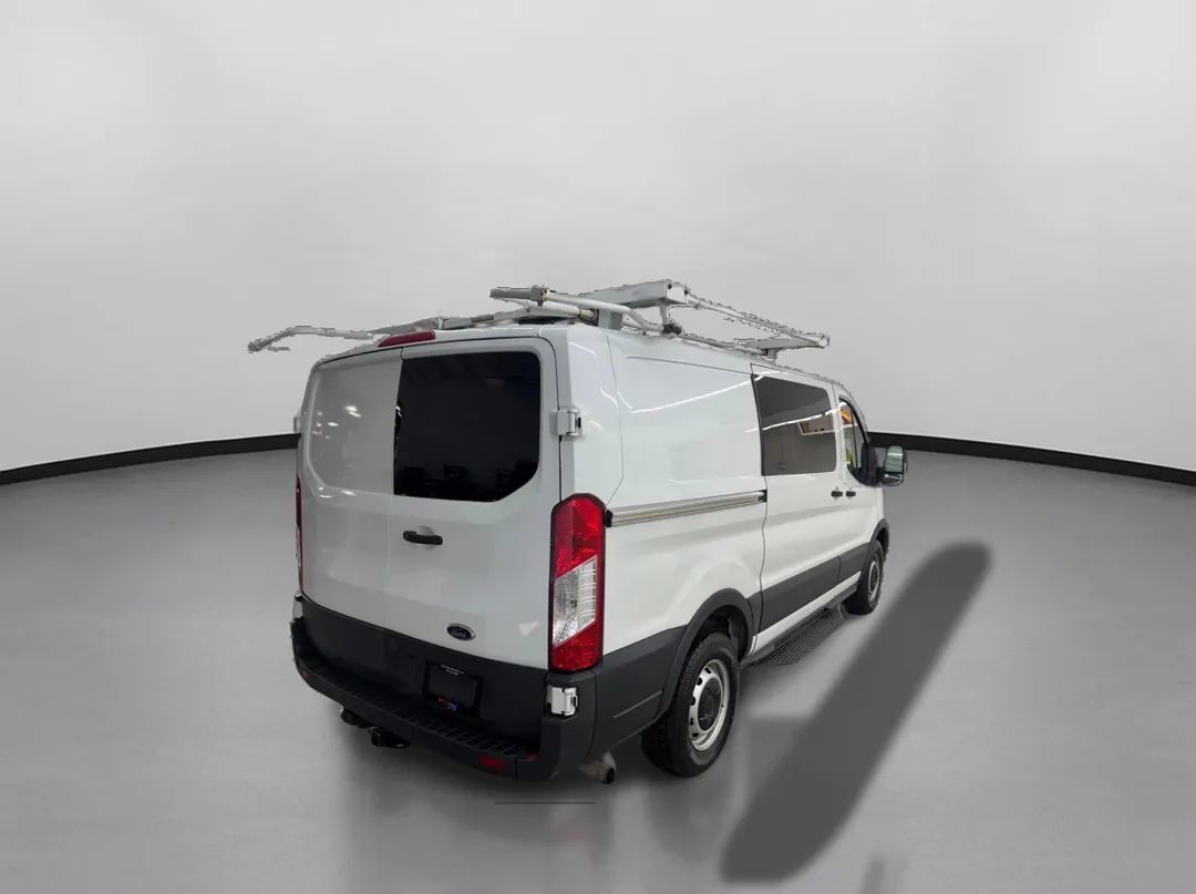 Used 2020 Ford Transit 250 Low Roof RWD image 10