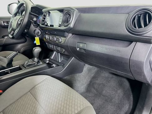 Certified 2021 Toyota Tacoma SR w/ SR Convenience Package AWD/4WD image 30