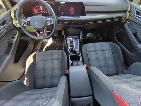 Used 2023 Volkswagen GTI SE image 17