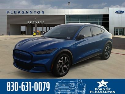 New 2025 Ford Mustang Mach-E Select w/ Comfort Package Lite