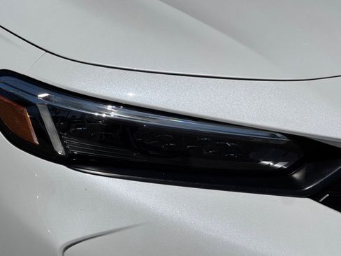 Used 2025 Honda Civic Sport image 11