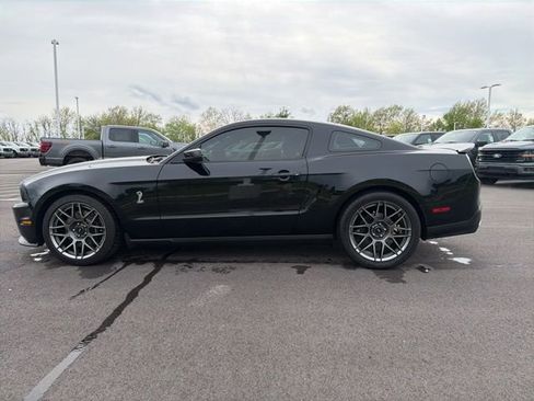 Used 2011 Ford Mustang Shelby GT500 w/ SVT Performance Pkg image 15