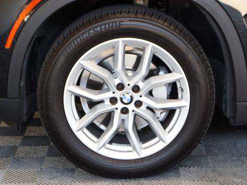 Used 2021 BMW X5 sDrive40i w/ Premium Package RWD image 50
