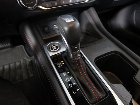 Used 2024 Nissan Sentra SR w/ SR Premium Package FWD image 13