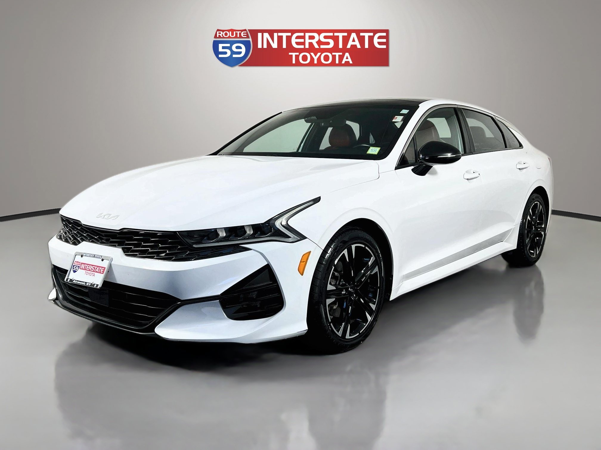 Used 2022 Kia K5 GT-Line w/ GT-Line FWD Premium Package image 3