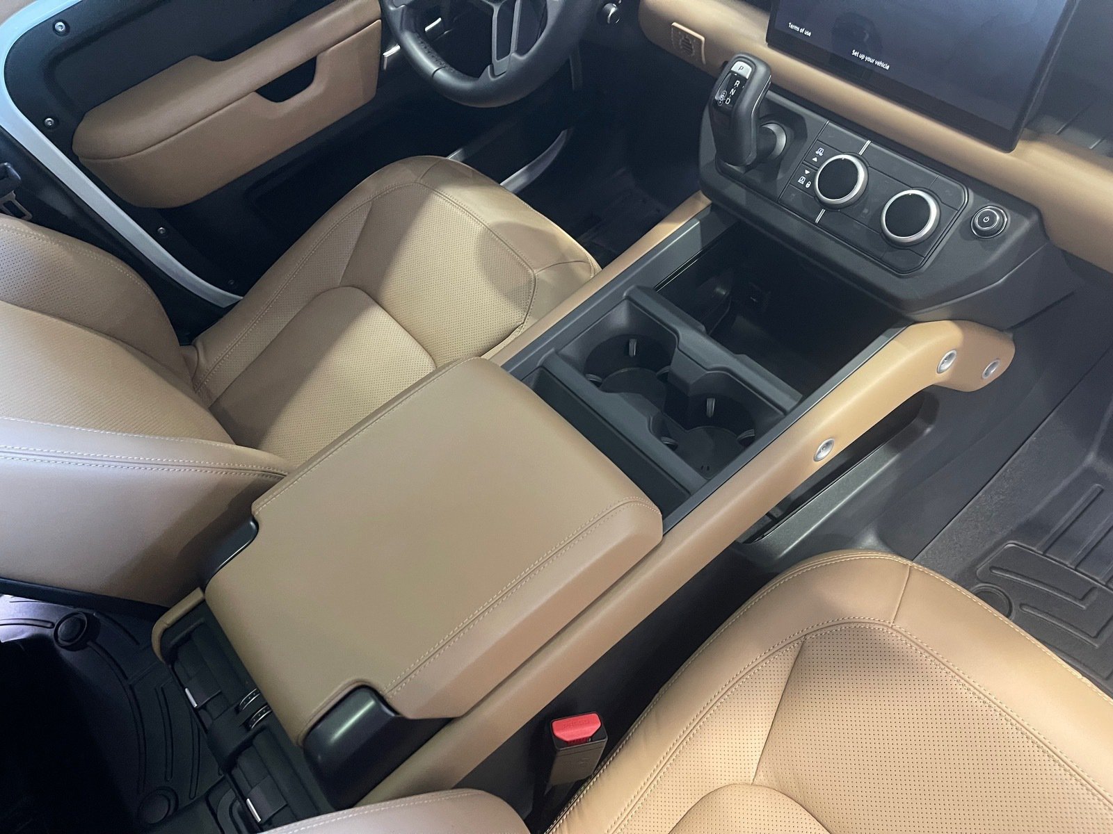 Used 2025 Land Rover Defender 130 S AWD/4WD image 42