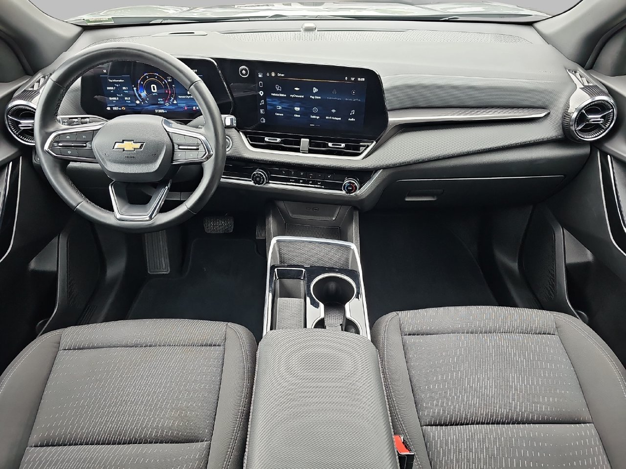 Used 2025 Chevrolet Equinox LT FWD image 11