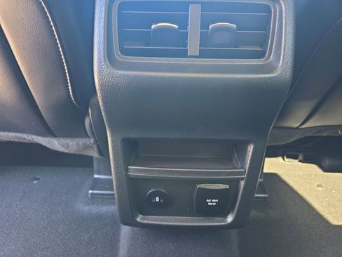 Certified 2024 Ford Edge SEL w/ Convenience Package AWD/4WD image 36