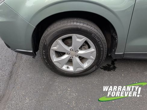 Used 2016 Subaru Forester 2.5i Premium w/ Popular Package #2 AWD/4WD image 19