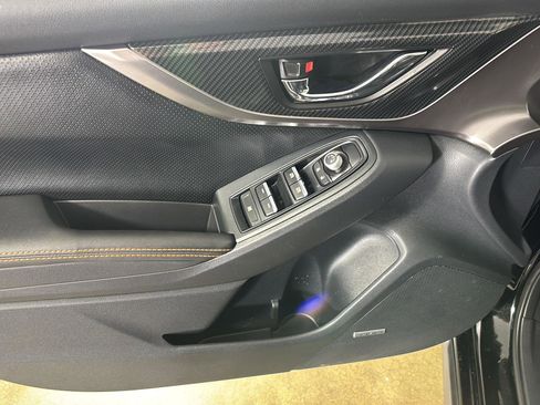 Used 2018 Subaru Crosstrek 2.0i Limited AWD/4WD image 25