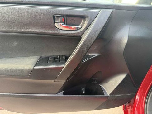 Used 2017 Toyota Corolla LE w/ Carpet Mat Package (TMS) image 18