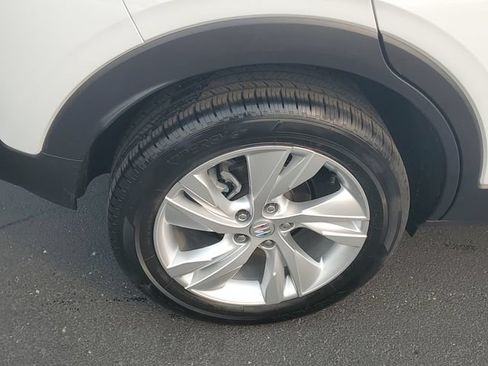 Certified 2024 Buick Encore GX Preferred AWD/4WD image 5