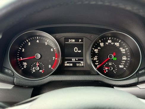 Used 2018 Volkswagen Passat 2.0T S image 18