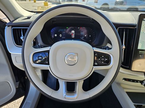 New 2026 Volvo XC60 B5 Ultra w/ Protection Package Premier image 14