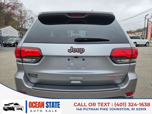 Used 2017 Jeep Grand Cherokee Trailhawk image 4