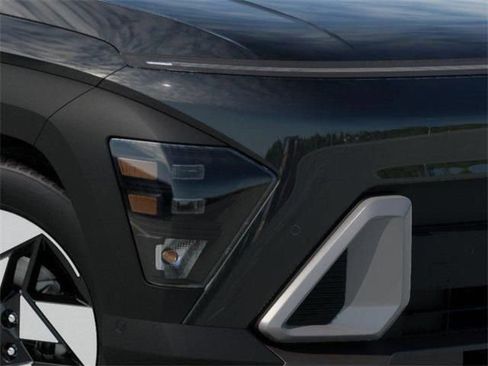 New 2026 Hyundai Kona Limited AWD/4WD image 9