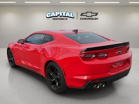 Certified 2023 Chevrolet Camaro LT w/ Technology Package image 3