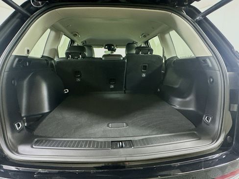 Used 2023 Jeep Grand Cherokee Limited image 28