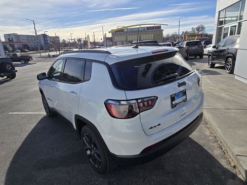 New 2026 Jeep Compass Latitude image 7