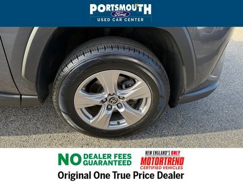 Used 2023 Toyota RAV4 XLE image 28