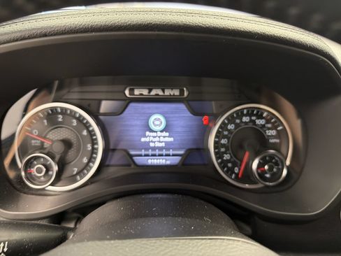 Used 2023 RAM 1500 Laramie AWD/4WD image 26