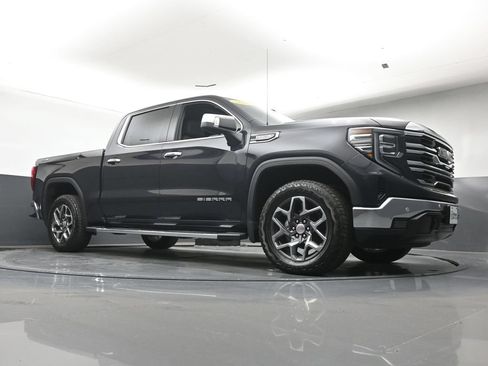 Used 2025 GMC Sierra 1500 SLT w/ SLT Premium Plus Package AWD/4WD image 26