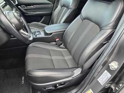 Used 2025 MAZDA CX-50 AWD 2.5 S w/ Preferred Package image 17
