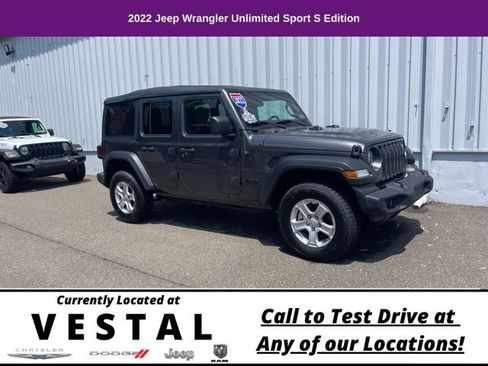 Used 2022 Jeep Wrangler Unlimited Sport image 1