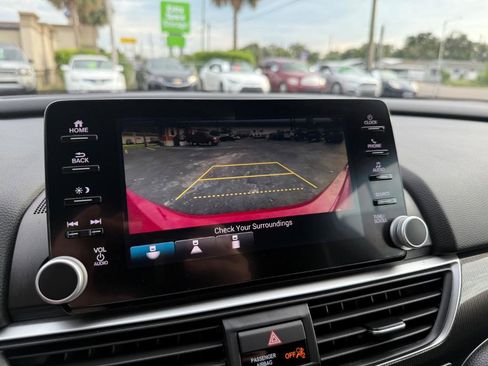 Used 2018 Honda Accord Sport image 27