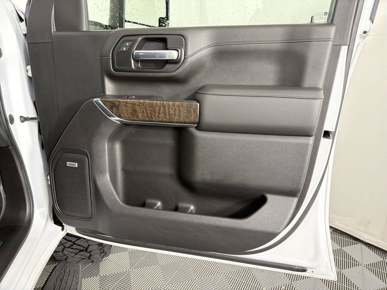 Used 2020 GMC Sierra 2500 Denali w/ Denali Ultimate Package AWD/4WD image 12