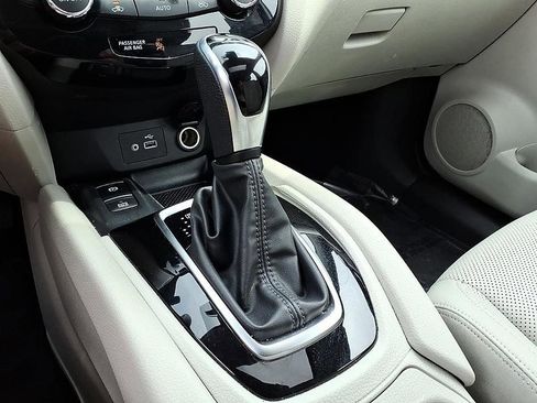 Used 2022 Nissan Rogue Sport SL w/ Premium Package AWD/4WD image 26