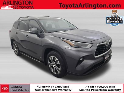 Used 2025 Toyota Highlander XLE