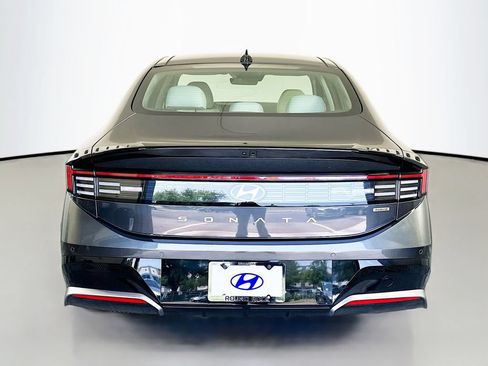 Certified 2026 Hyundai Sonata Limited FWD image 6