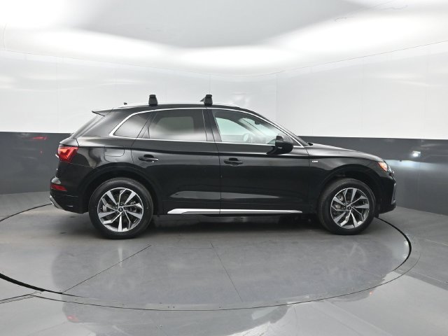 Used 2022 Audi Q5 2.0T Premium w/ Convenience Package AWD/4WD image 39
