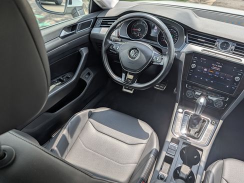 Used 2019 Volkswagen Arteon SE AWD/4WD image 9
