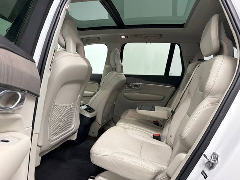 Used 2021 Volvo XC90 T6 Inscription w/ Protection Package Premier image 18