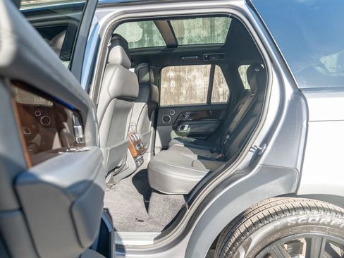 Used 2021 Land Rover Range Rover Westminster Edition image 32