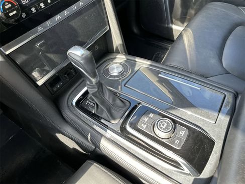 Used 2024 Nissan Armada SV image 17