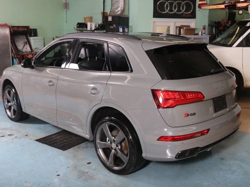 Used 2019 Audi SQ5 Premium Plus w/ Premium Plus Package image 19