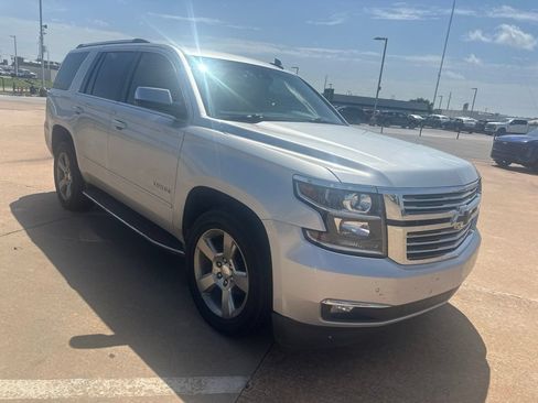 Used 2018 Chevrolet Tahoe Premier RWD image 4