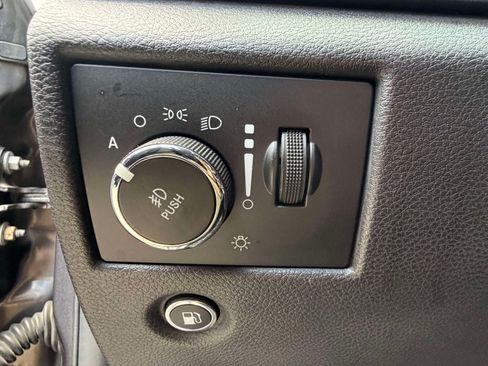 Used 2017 Jeep Grand Cherokee Limited AWD/4WD image 20