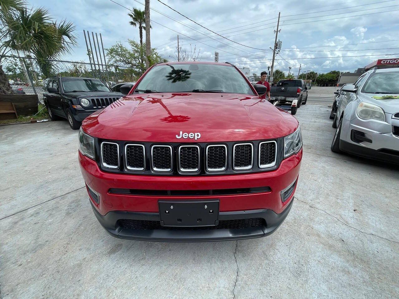 Used 2020 Jeep Compass Sport w/ Tech Group FWD image 1