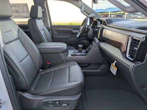 New 2026 GMC Sierra 1500 Denali image 32
