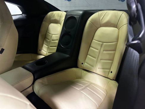 Used 2015 Nissan GT-R Premium image 11