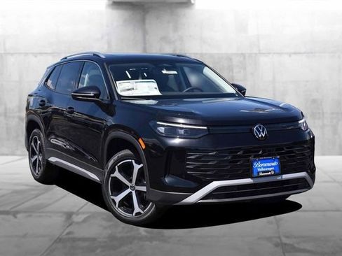 New 2026 Volkswagen Tiguan SE AWD/4WD image 2