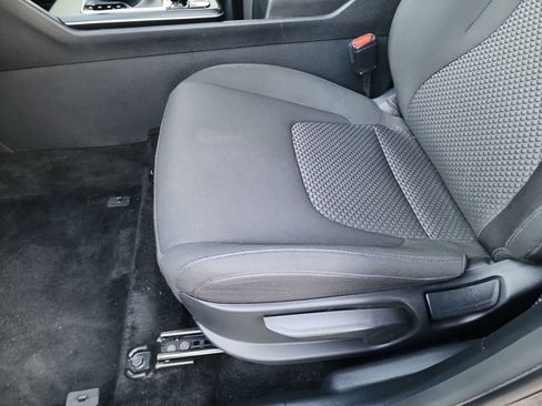 Used 2024 Kia Sportage LX image 16